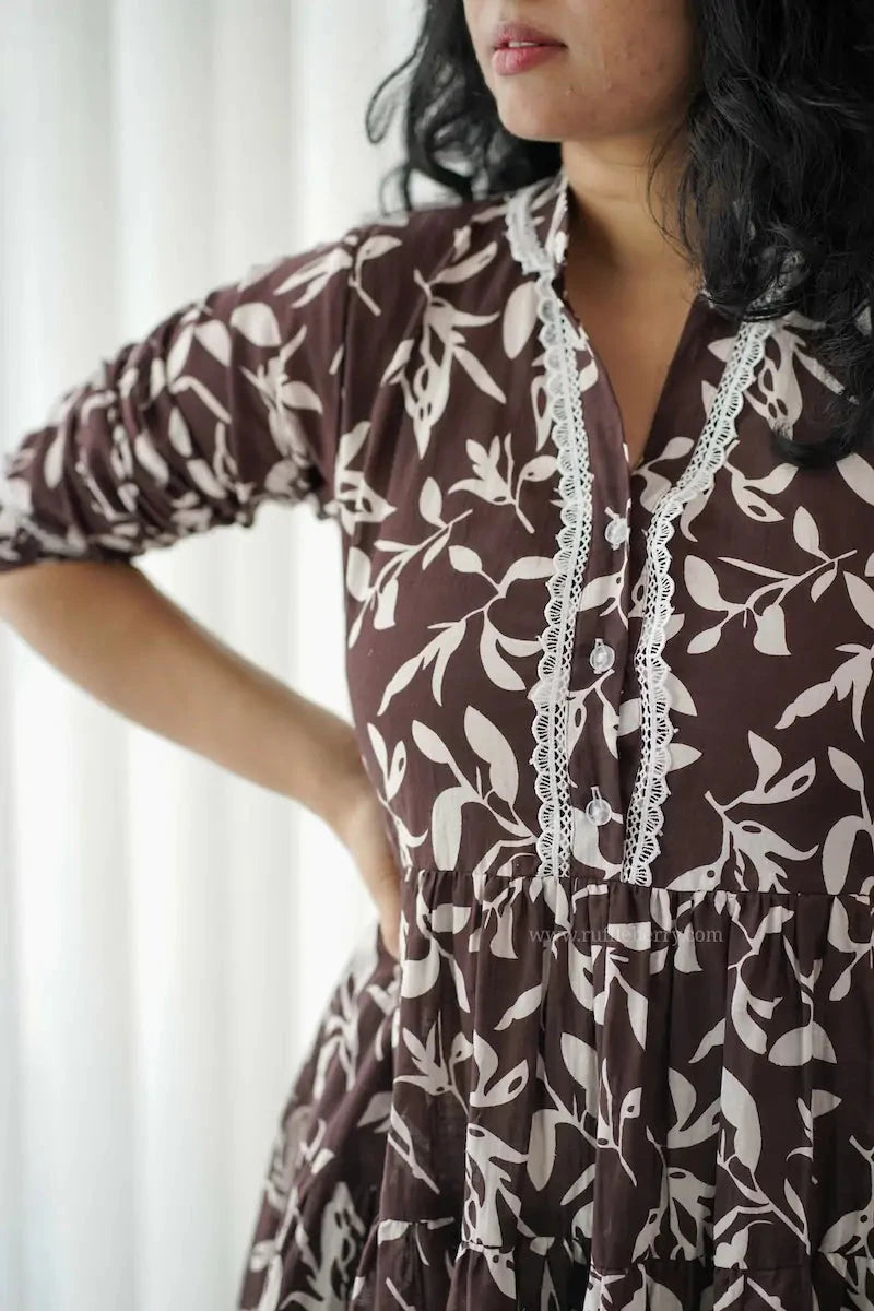 augusta darkbrown cotton tier dress