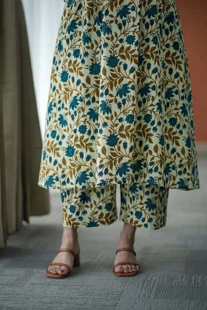 Niva Cream Cotton Co-ord Set