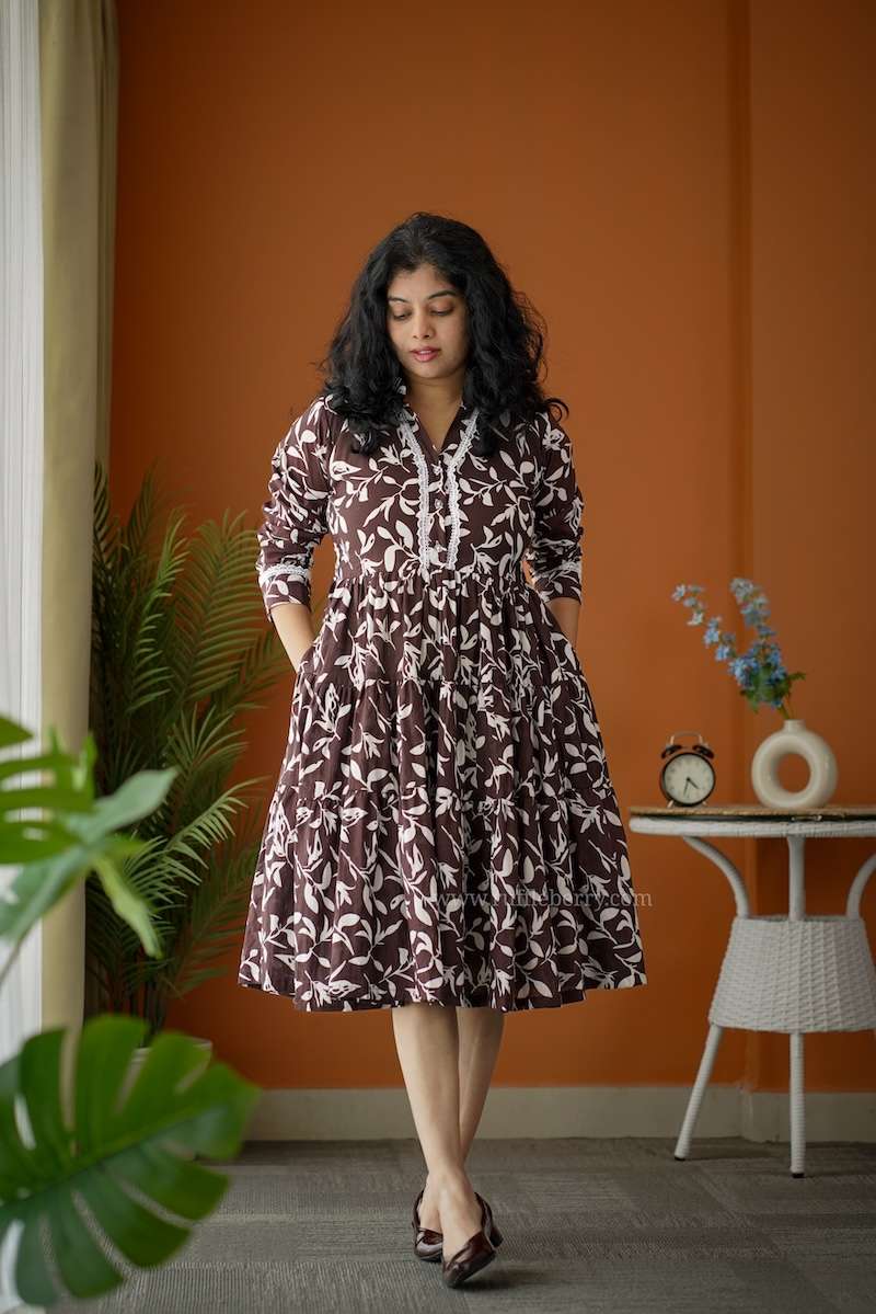 augusta darkbrown cotton tier dress