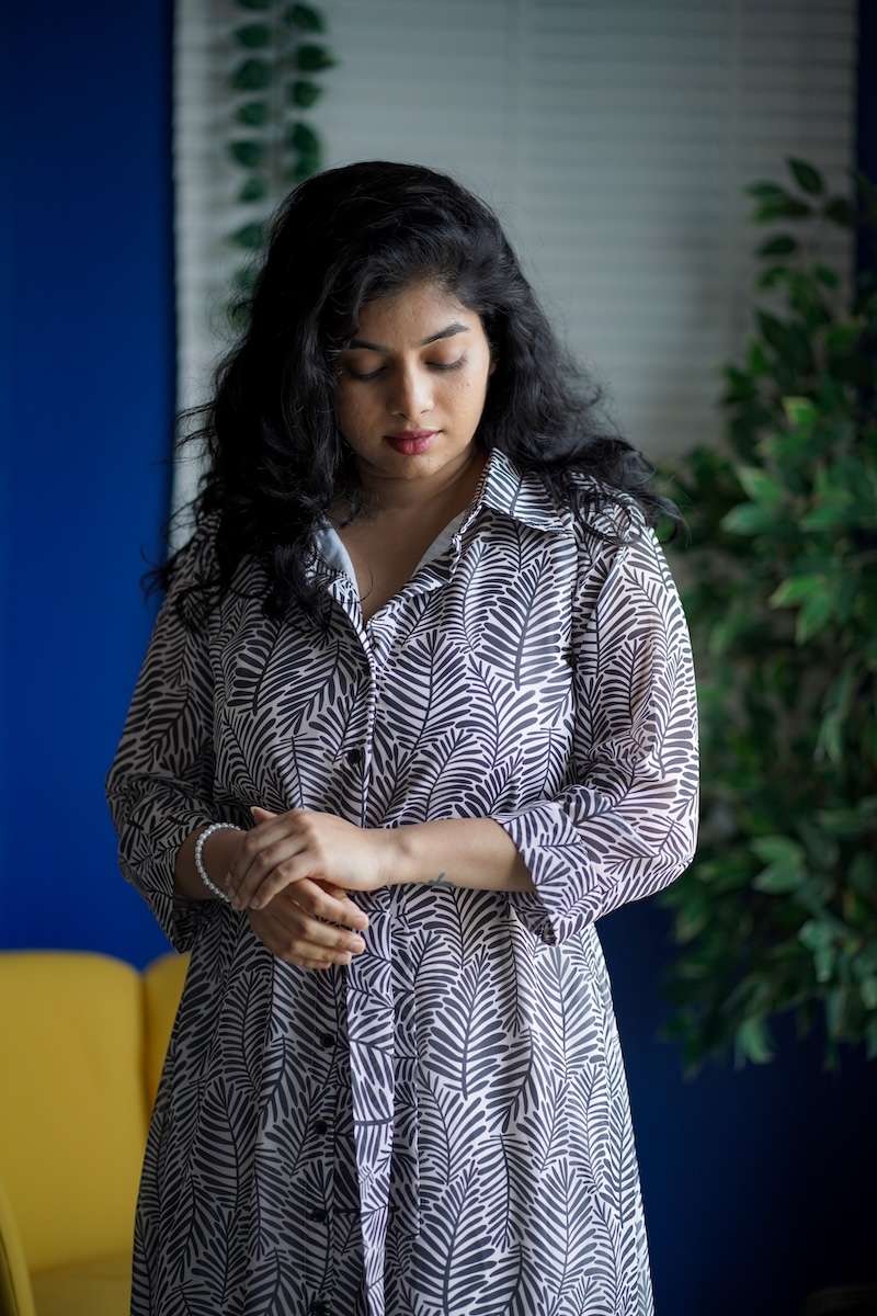 maira black&white georgette shirt dress