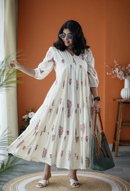 Jundaze White Cotton tier Dress