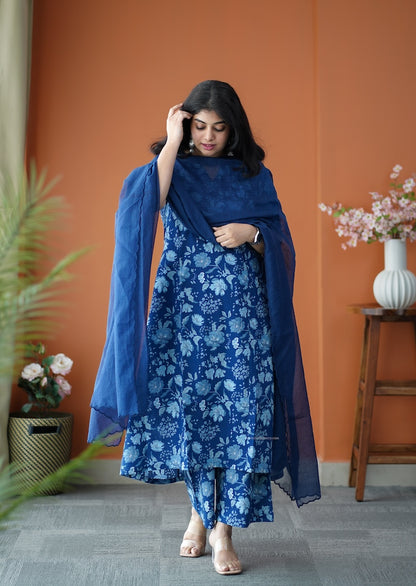 Nyra Blue  3-Piece Cotton Co-ord set