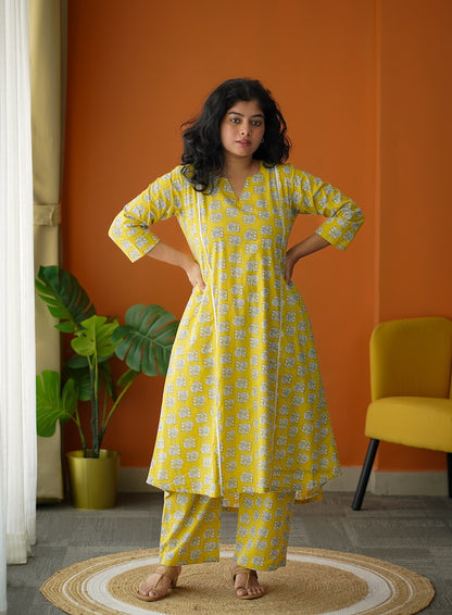 Ammayi Yellow motif A-line co-ord set