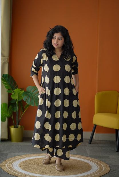 Ammayi Black polka Co-ord set
