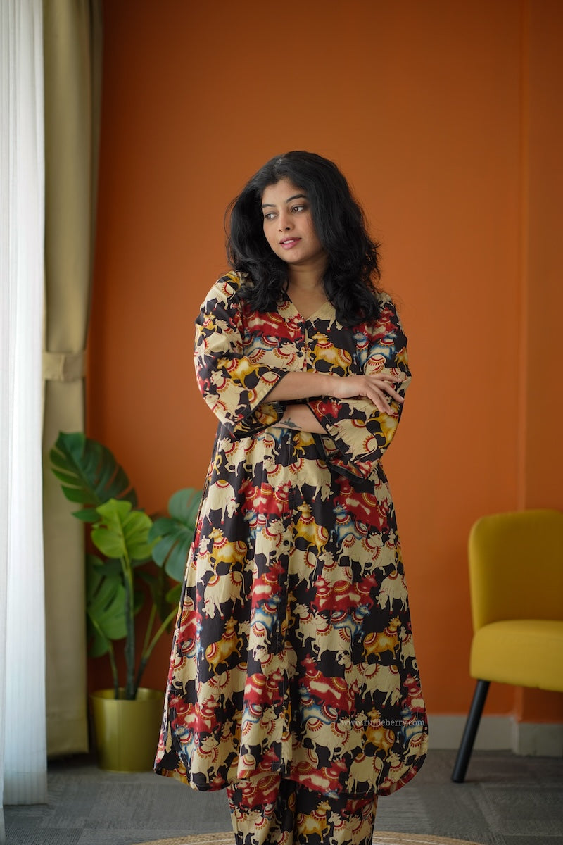 ammayi desi black co-ord set