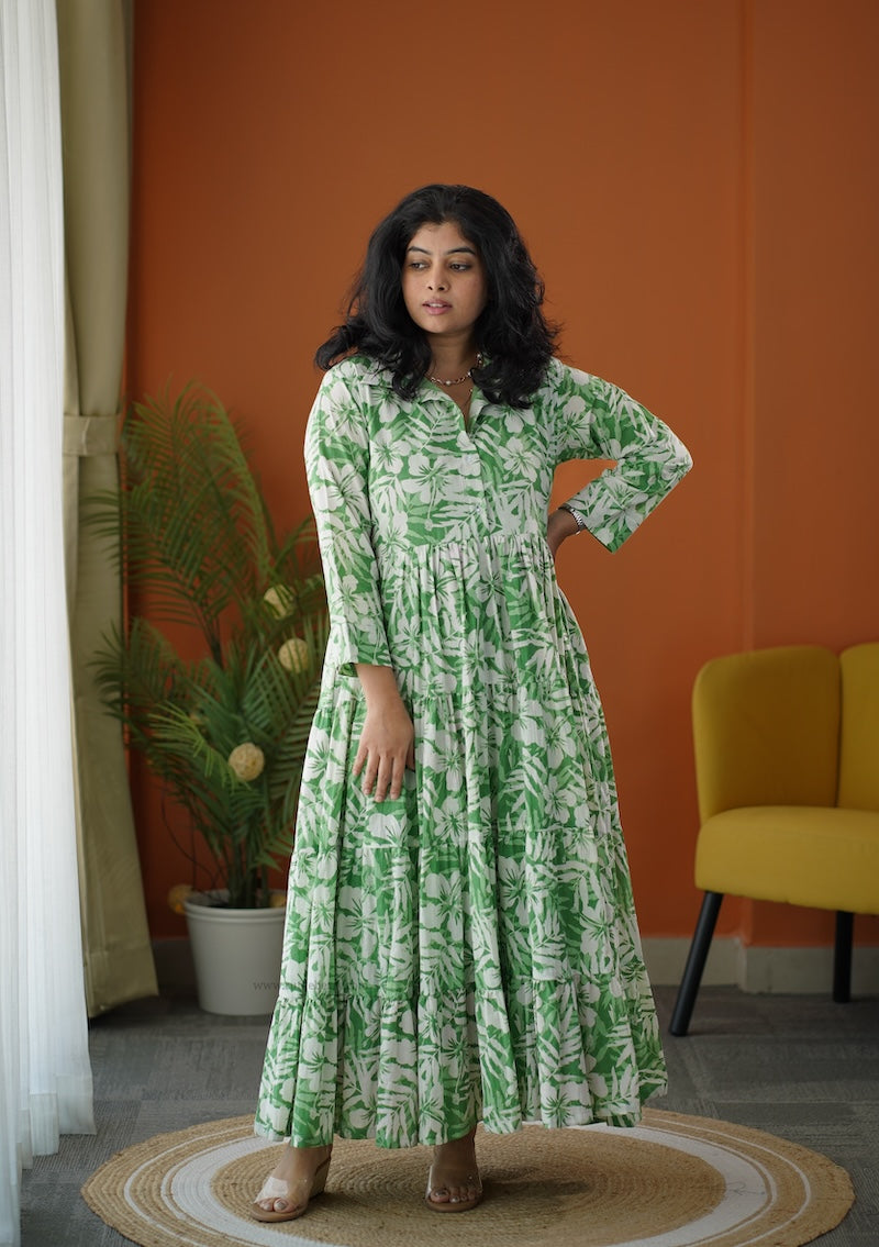 lela fresh green button cotton tier dress
