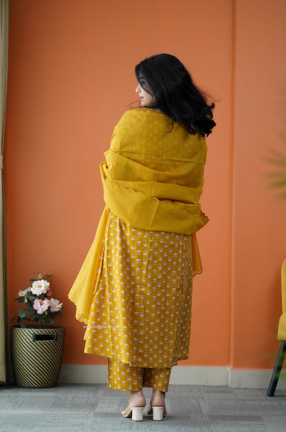 Nyra Mustard Yellow 3-Piece Cotton Co-ord Set